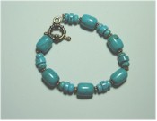 Turquoise howlite bracelet, with toggle closure